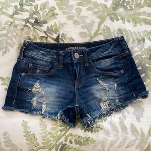 EXPRESS Shortie Low Rise Jean Short